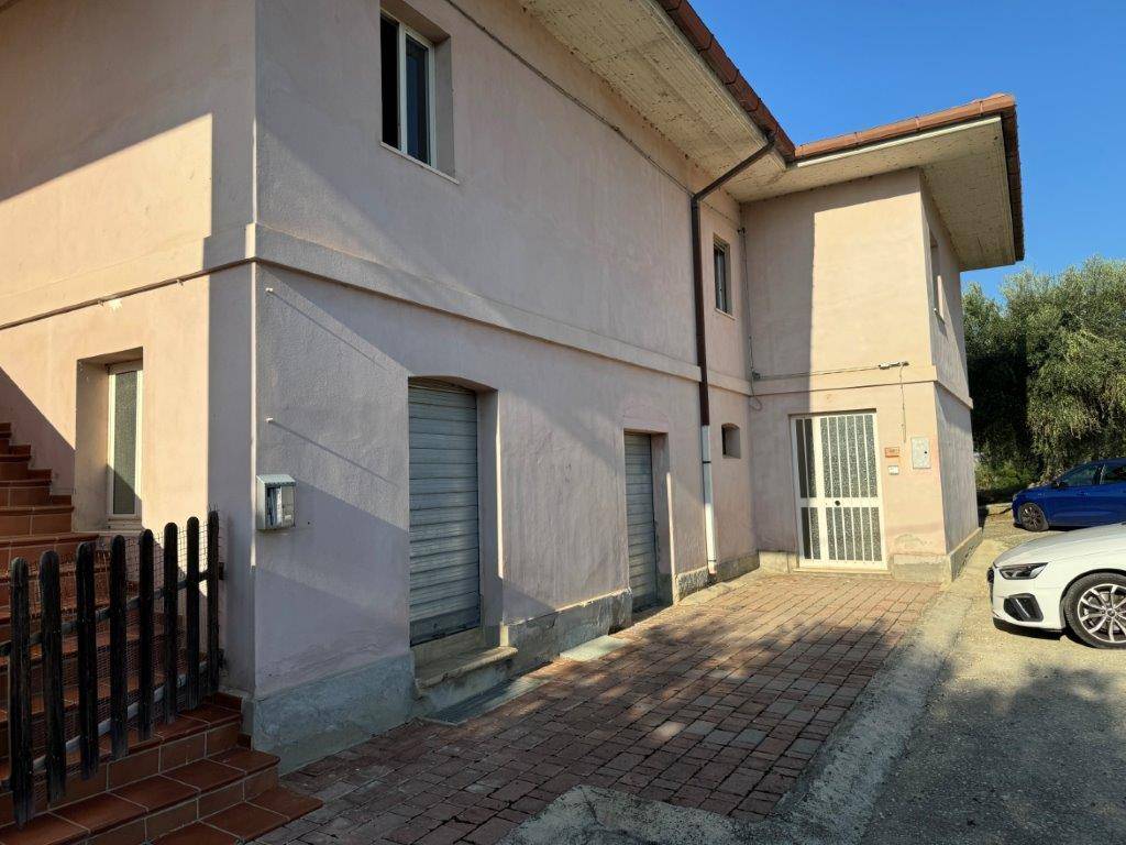 Rustico in vendita a Alba Adriatica