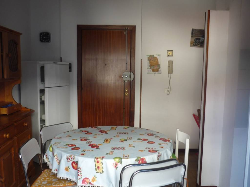 Appartamento in vendita a Alba Adriatica, Zona Mare