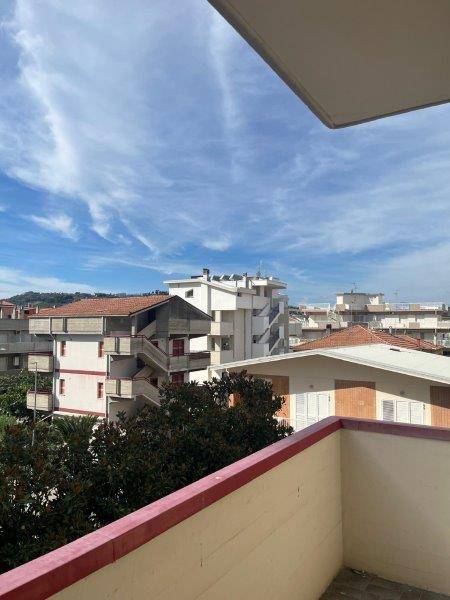 Appartamento in vendita a Alba Adriatica, Zona Mare