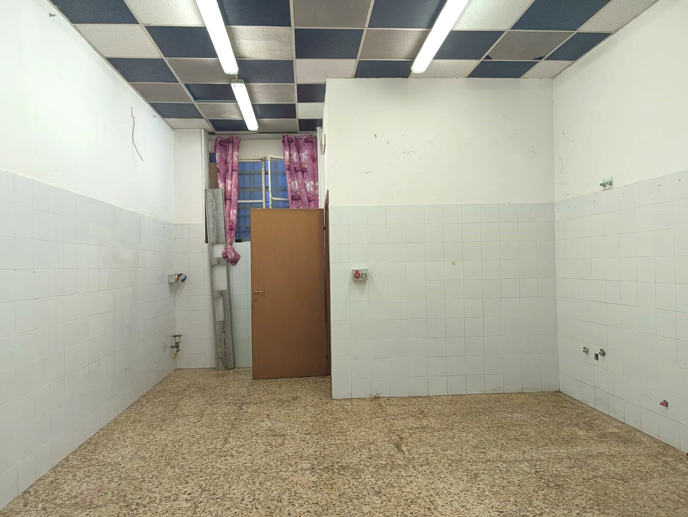 Negozio in vendita a Messina