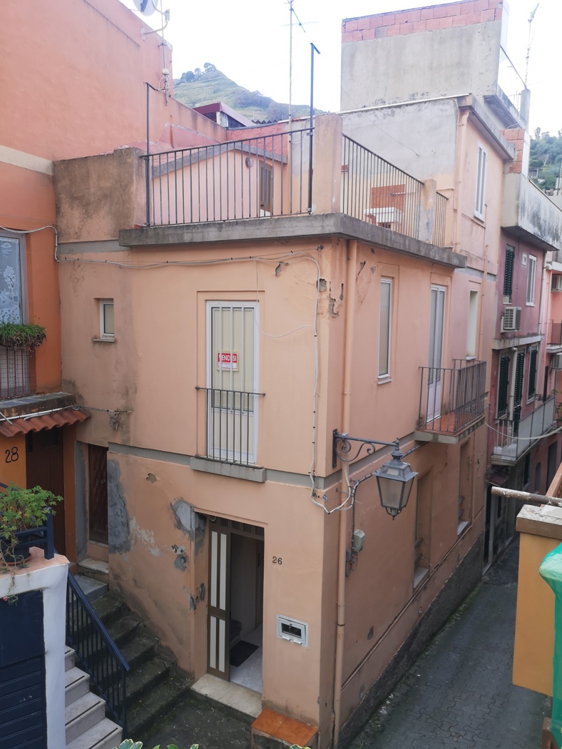 Casa indipendente in vendita a Messina