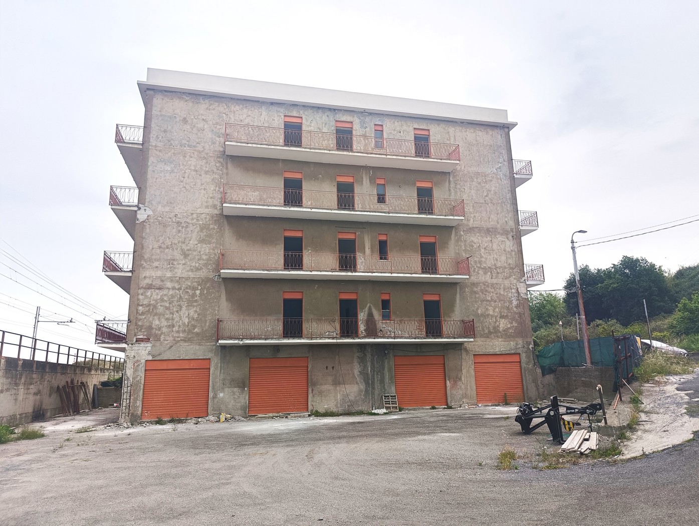 Stabile/Palazzo in affitto a San Filippo del Mela