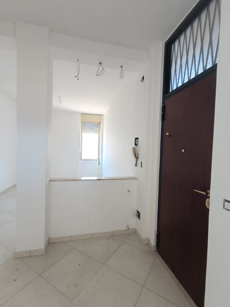 Trilocale ristrutturato a Messina