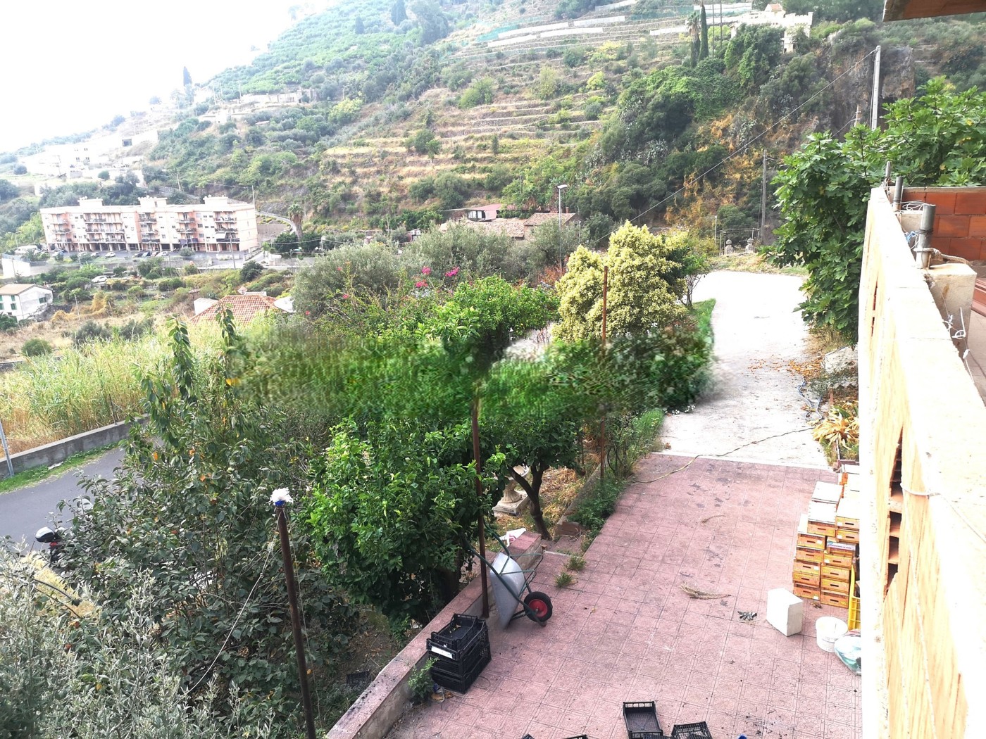 Villa con giardino a Scaletta Zanclea