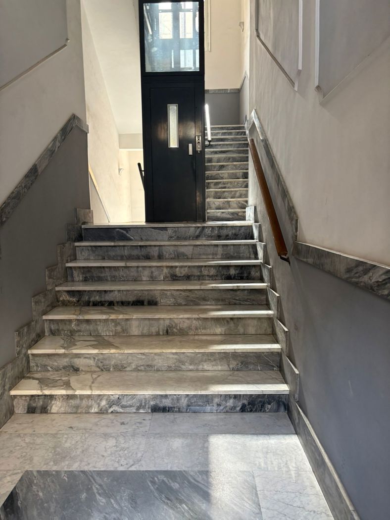 Magazzino in vendita a Messina