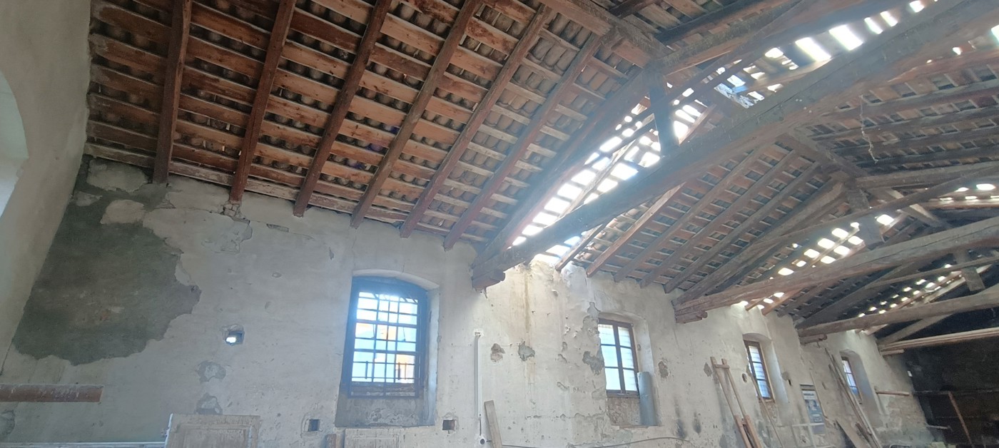 Capannone in vendita a Rometta