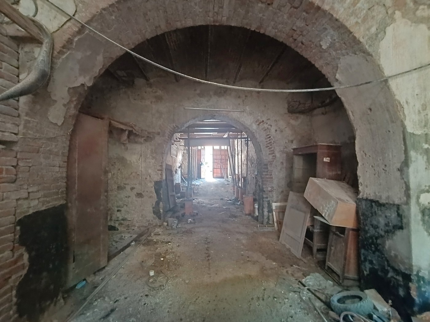 Capannone in vendita a Rometta