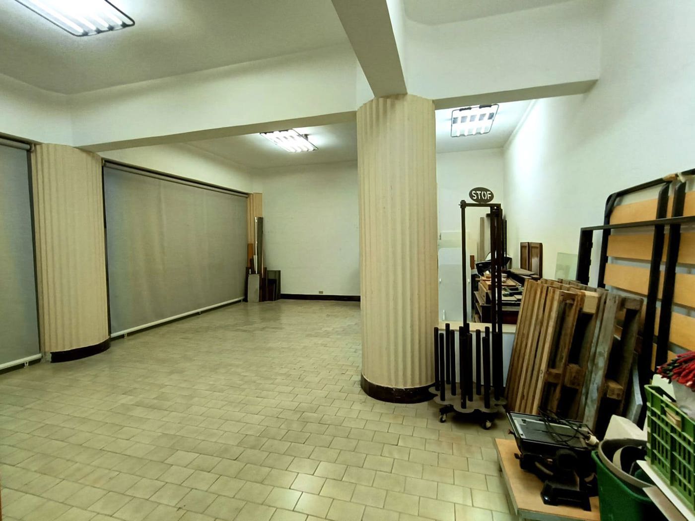 Negozio in affitto a Messina