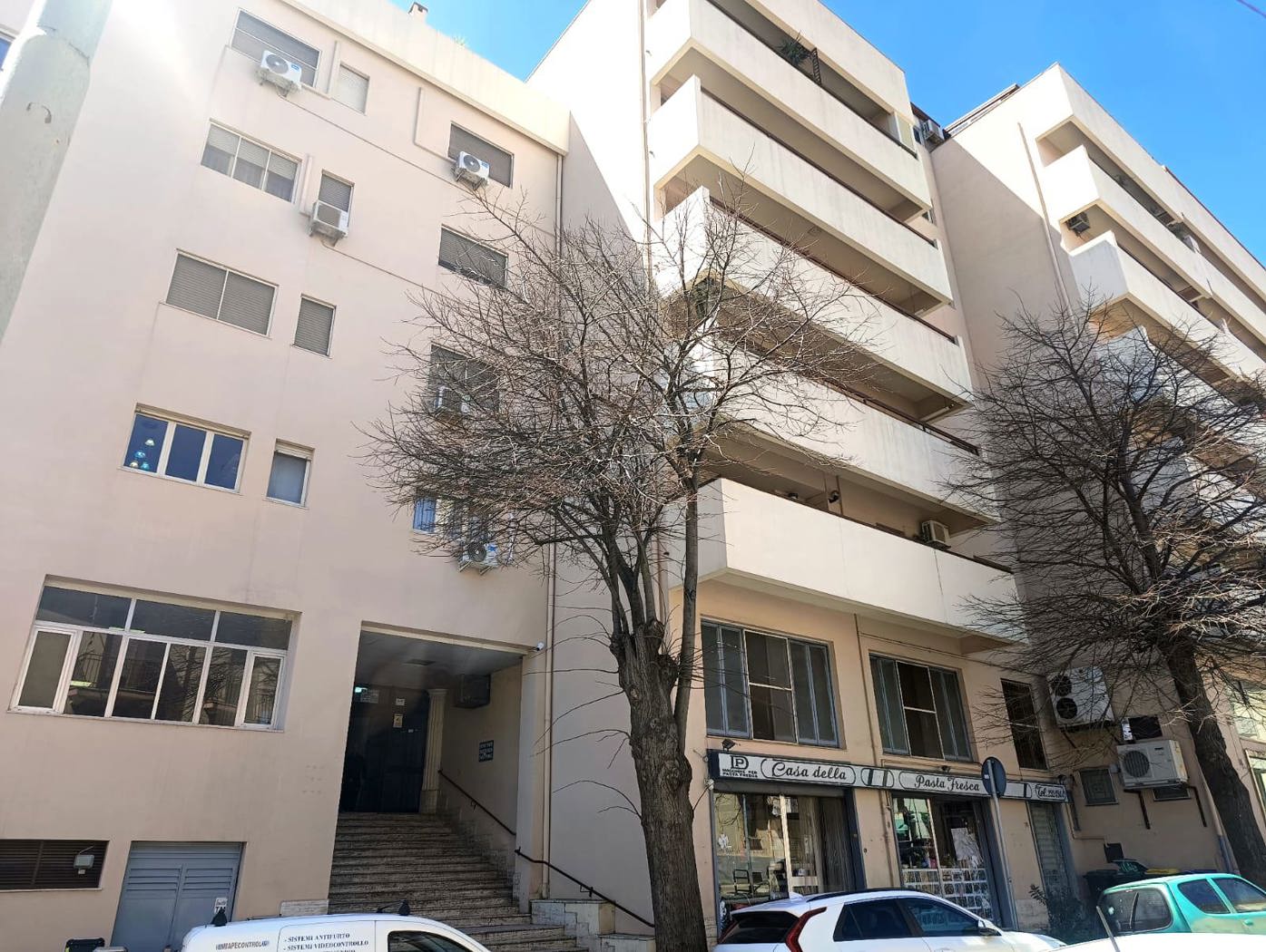 Negozio in vendita a Messina