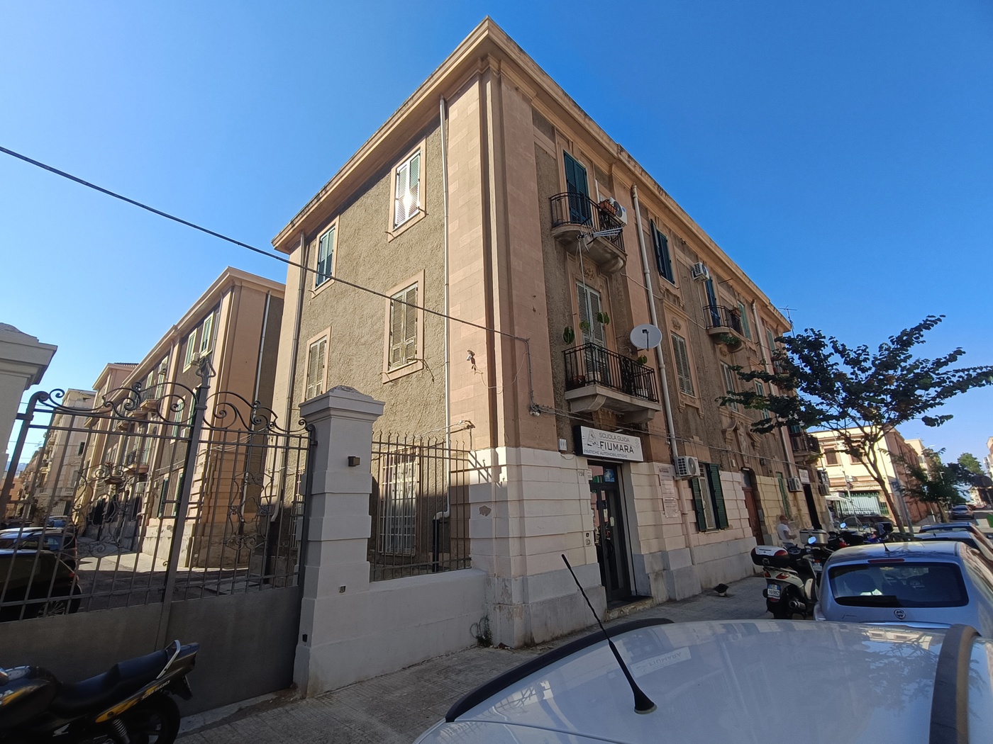 Quadrilocale in vendita a Messina