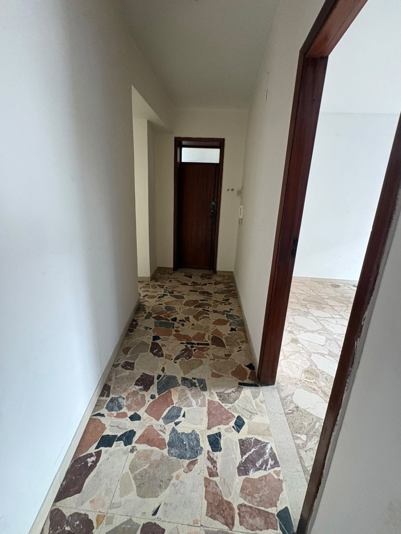 Trilocale da ristrutturare a Messina