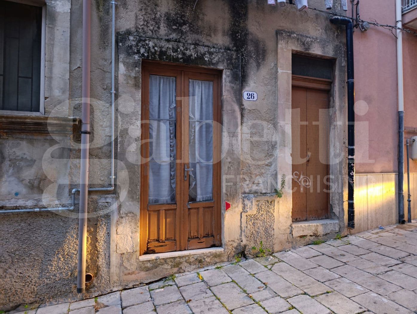 Negozio in vendita a Ragusa