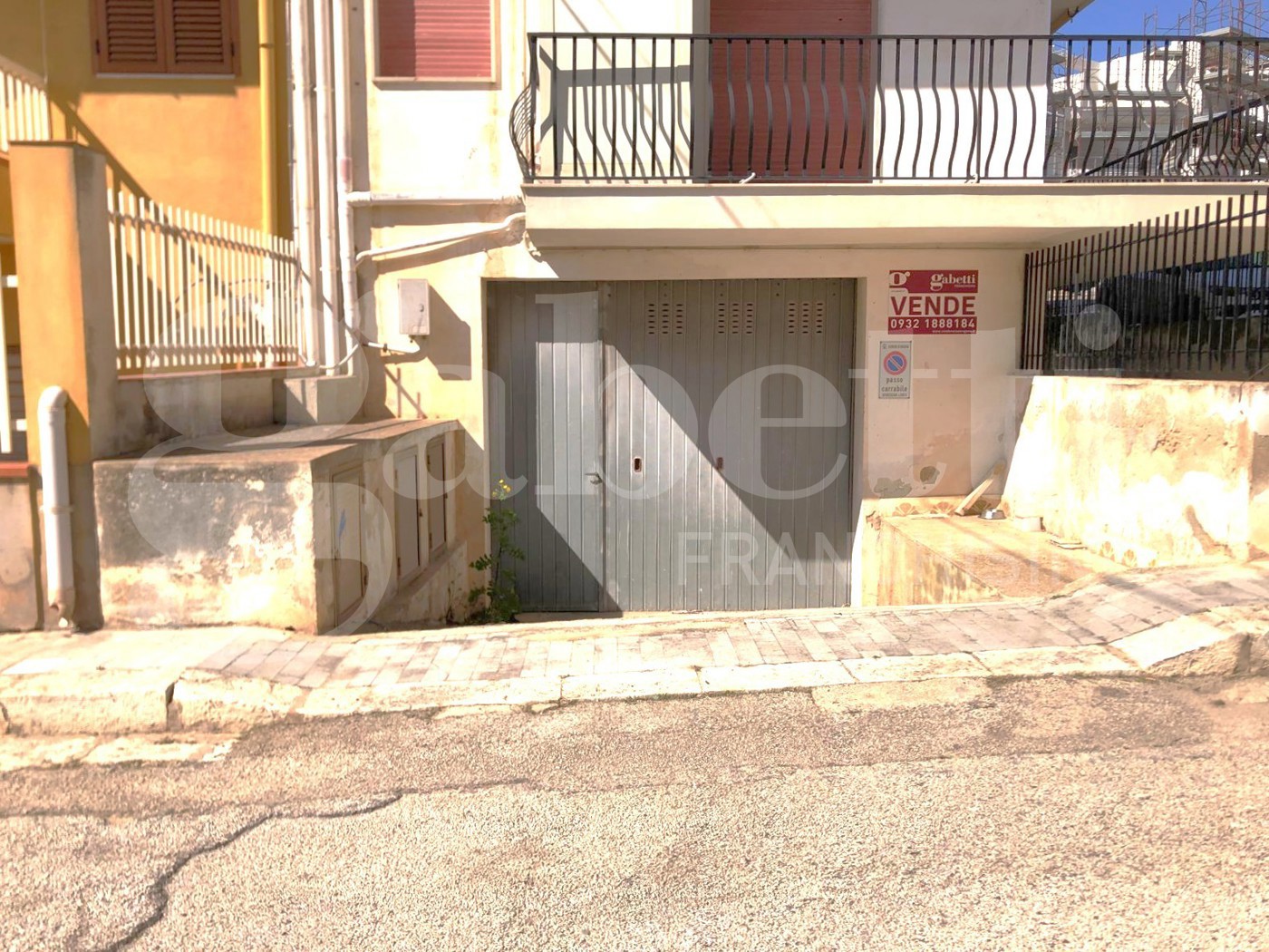 Box/Garage 102mq in vendita a Ragusa