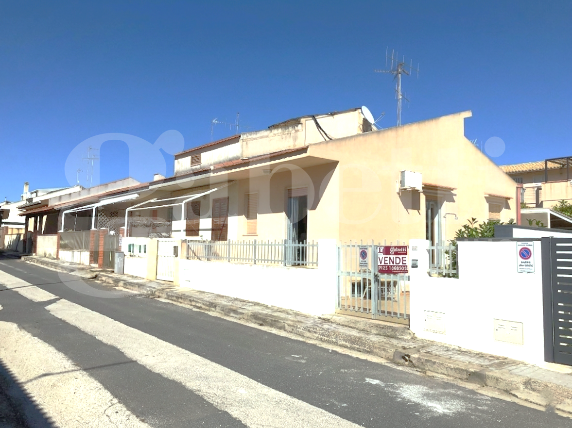 Casa indipendente in vendita a Santa Croce Camerina
