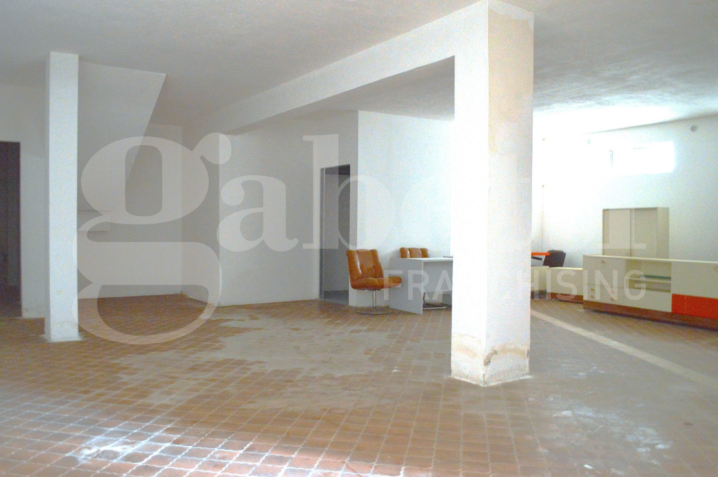 Magazzino in vendita a Ragusa