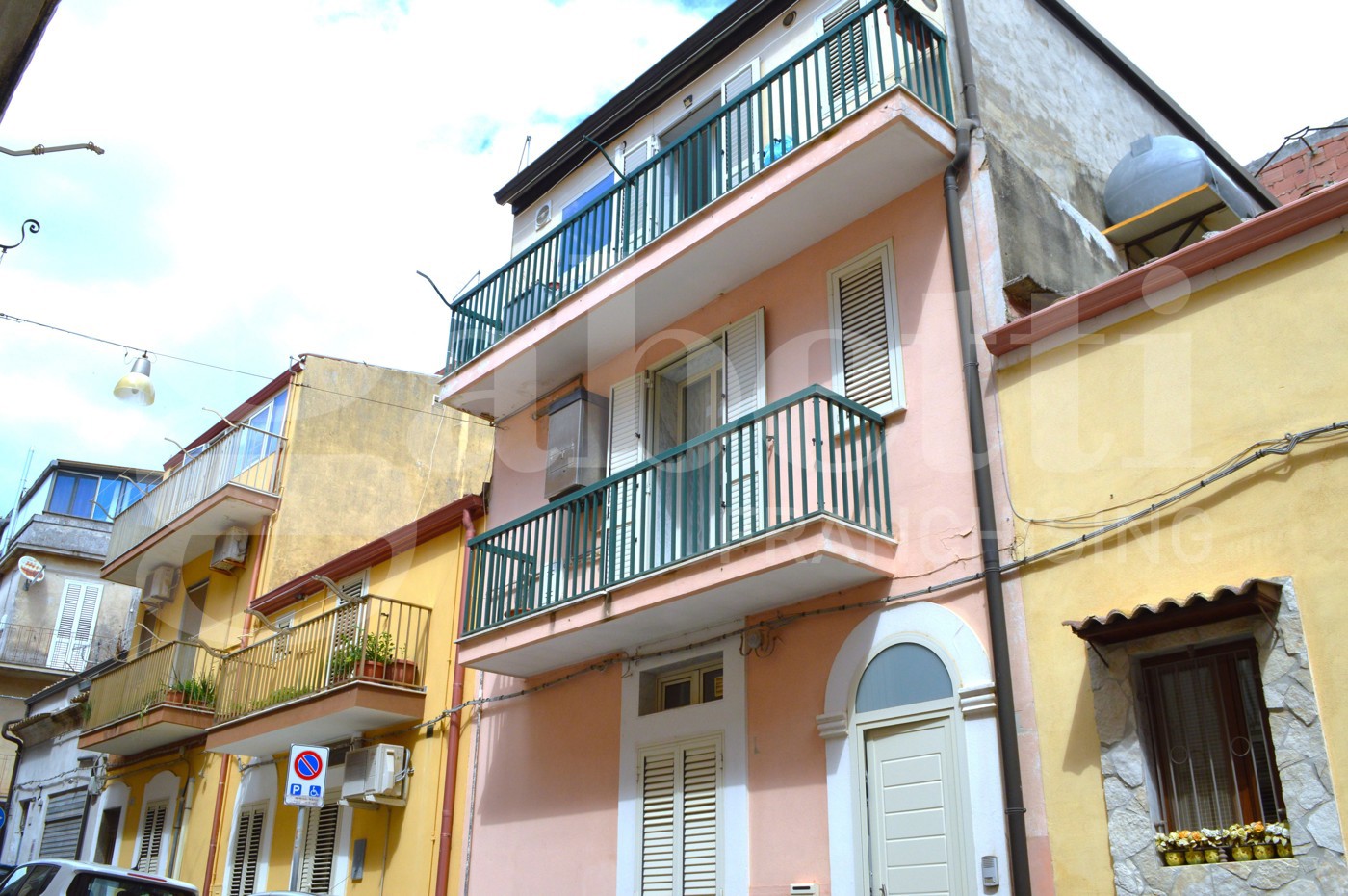 Casa indipendente ristrutturata a Ragusa
