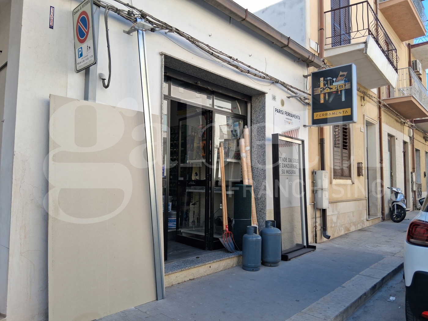 Attivit� commerciale in vendita a Vittoria