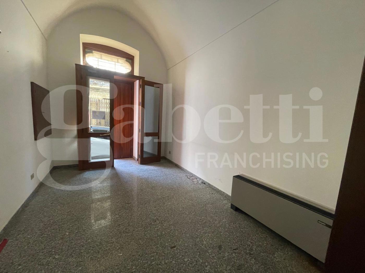 Ufficio in vendita a Comiso