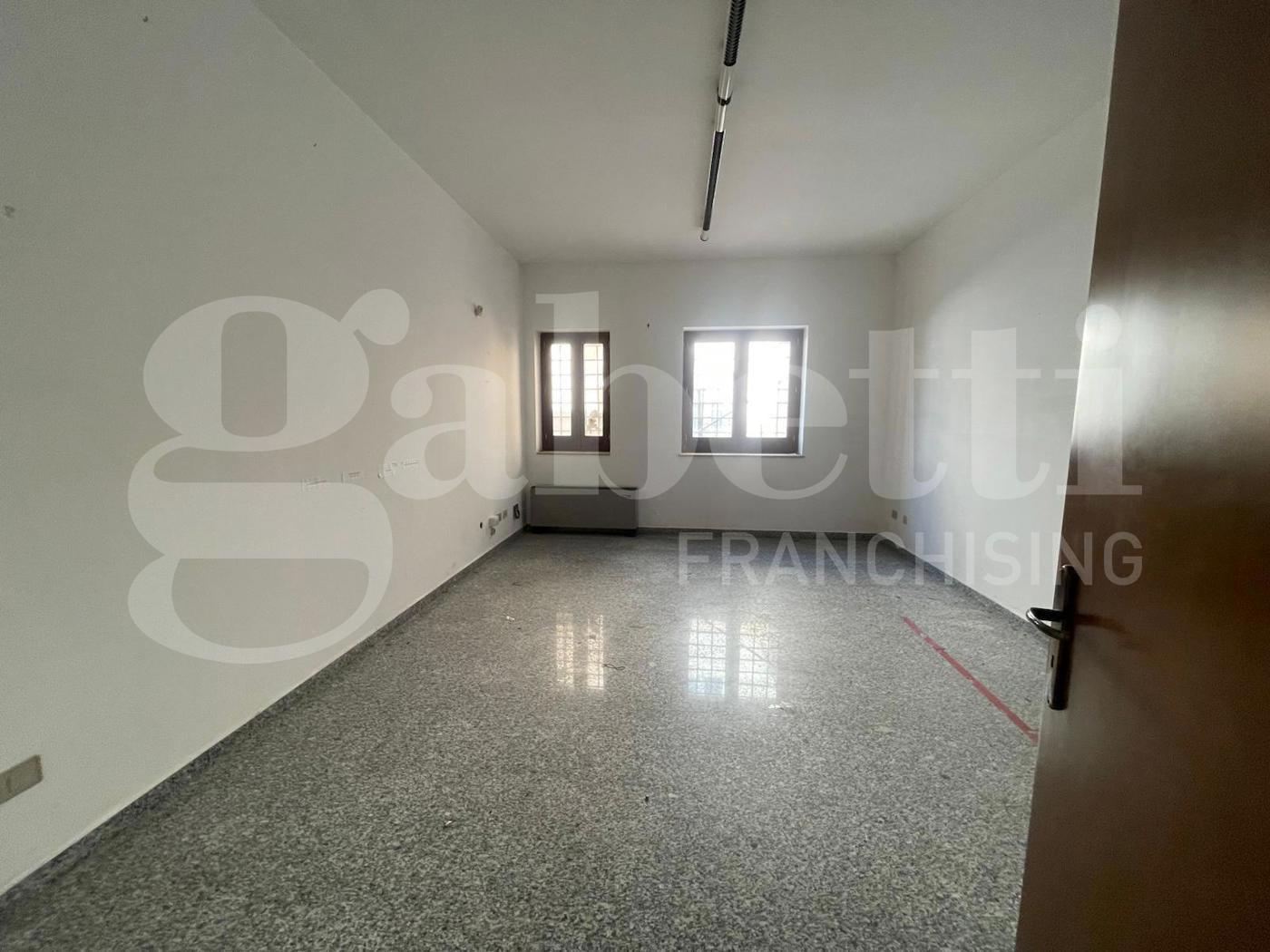 Ufficio in vendita a Comiso