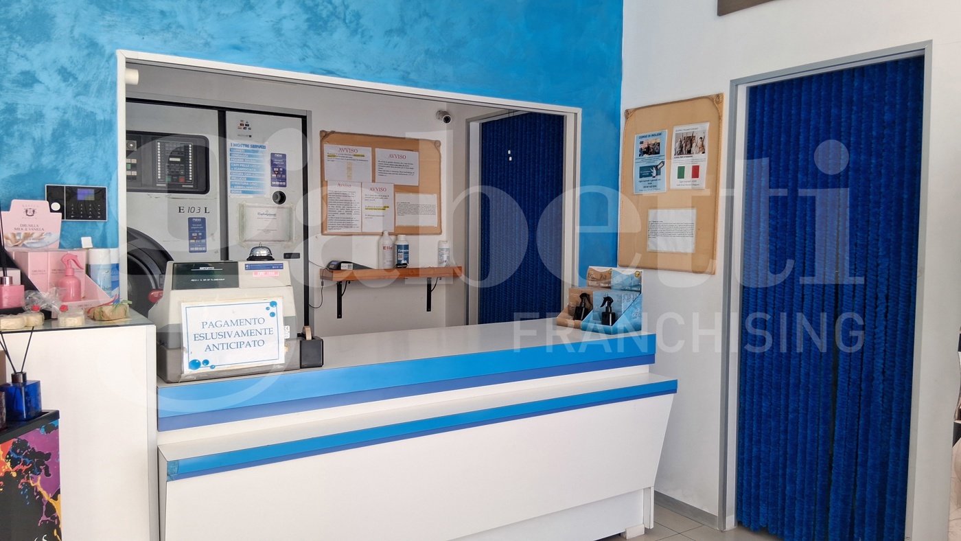 Attivit� commerciale in vendita a Ragusa