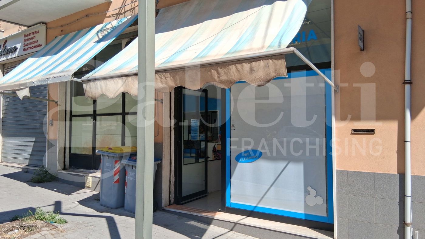 Attivit� commerciale in vendita a Ragusa