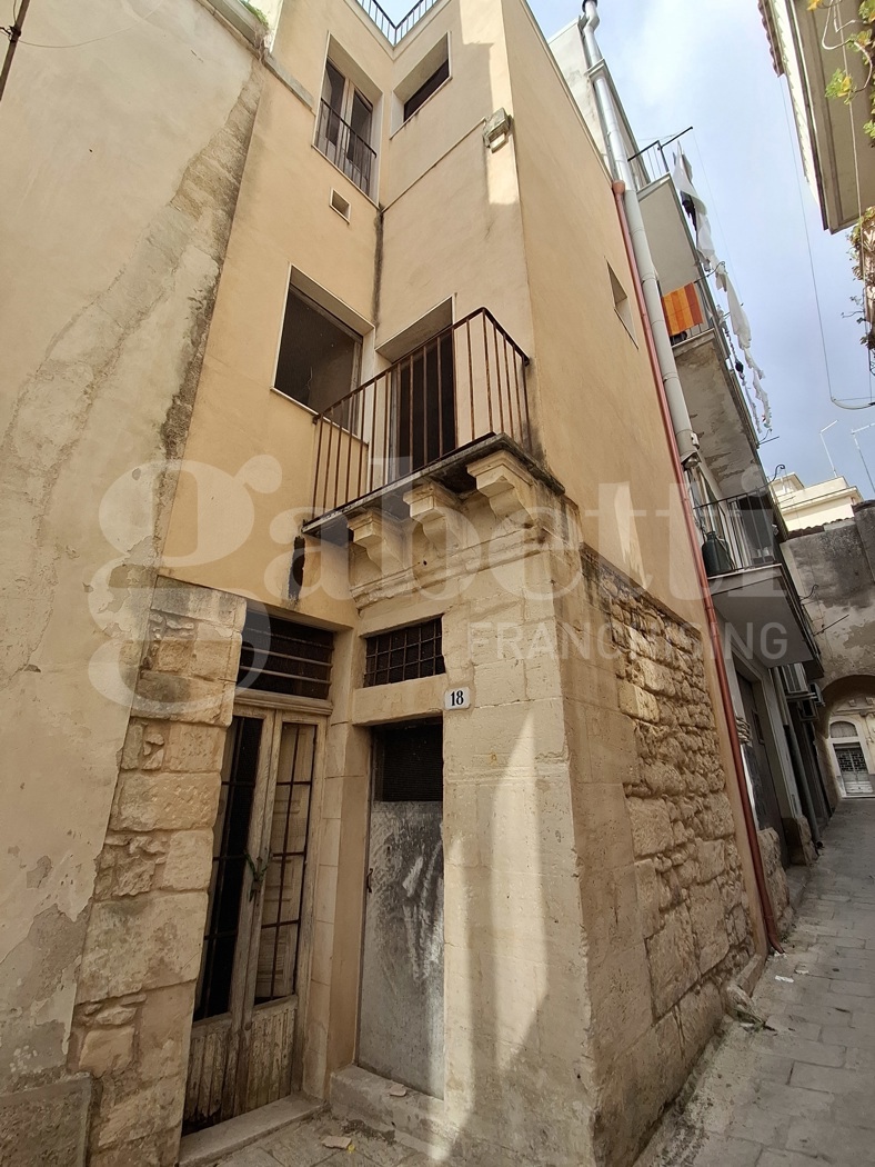 Casa indipendente in vendita a Ragusa