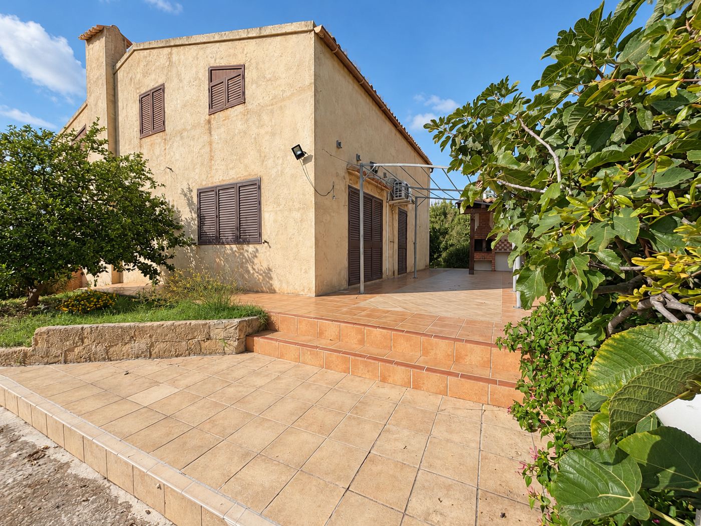 Villa con giardino a Chiaramonte Gulfi