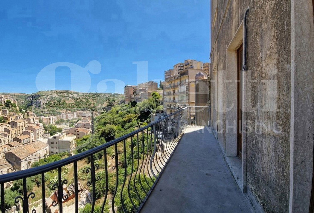 Casa indipendente da ristrutturare a Modica