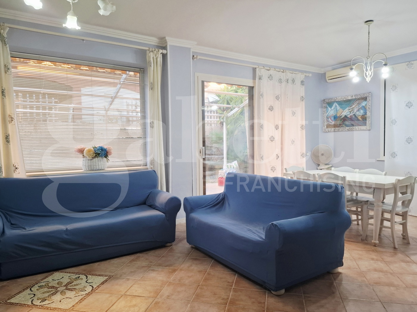 Quadrilocale con giardino a Scicli