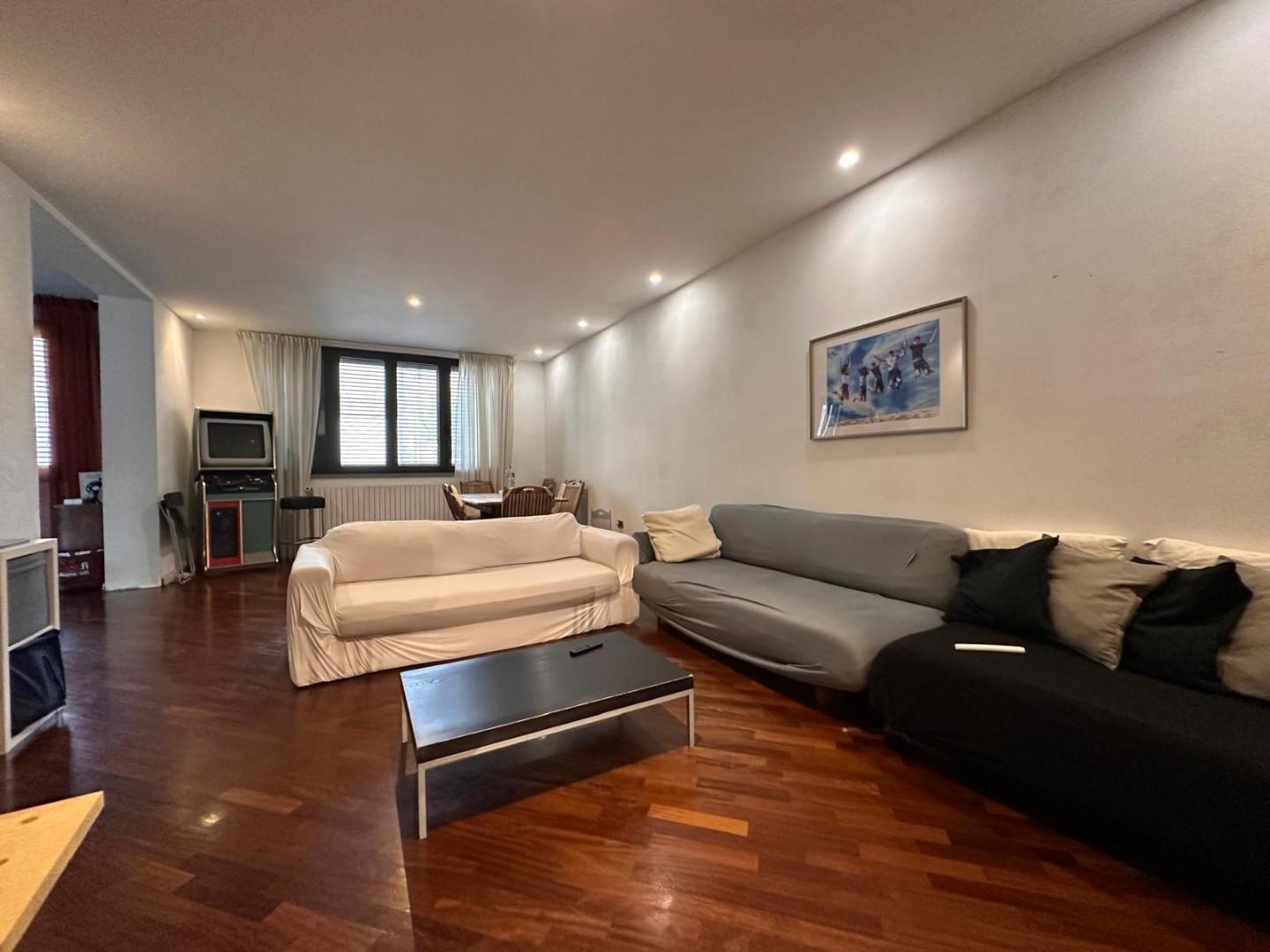 Appartamento in vendita a Cascina