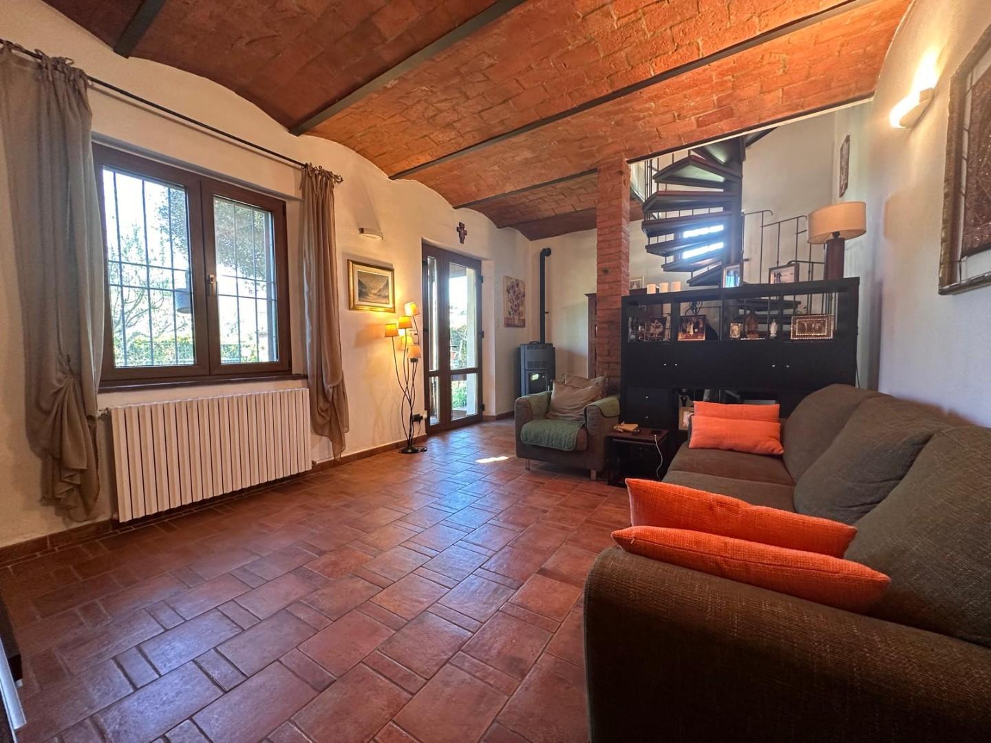 Rustico con giardino, Cascina san benedetto a settimo