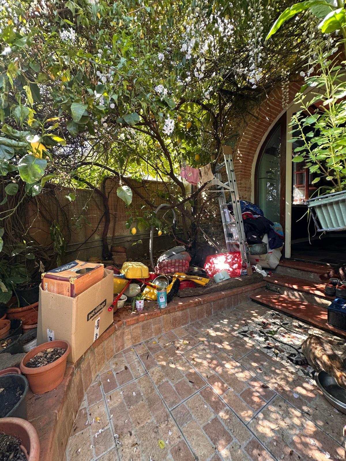 Quadrilocale con giardino a Buti