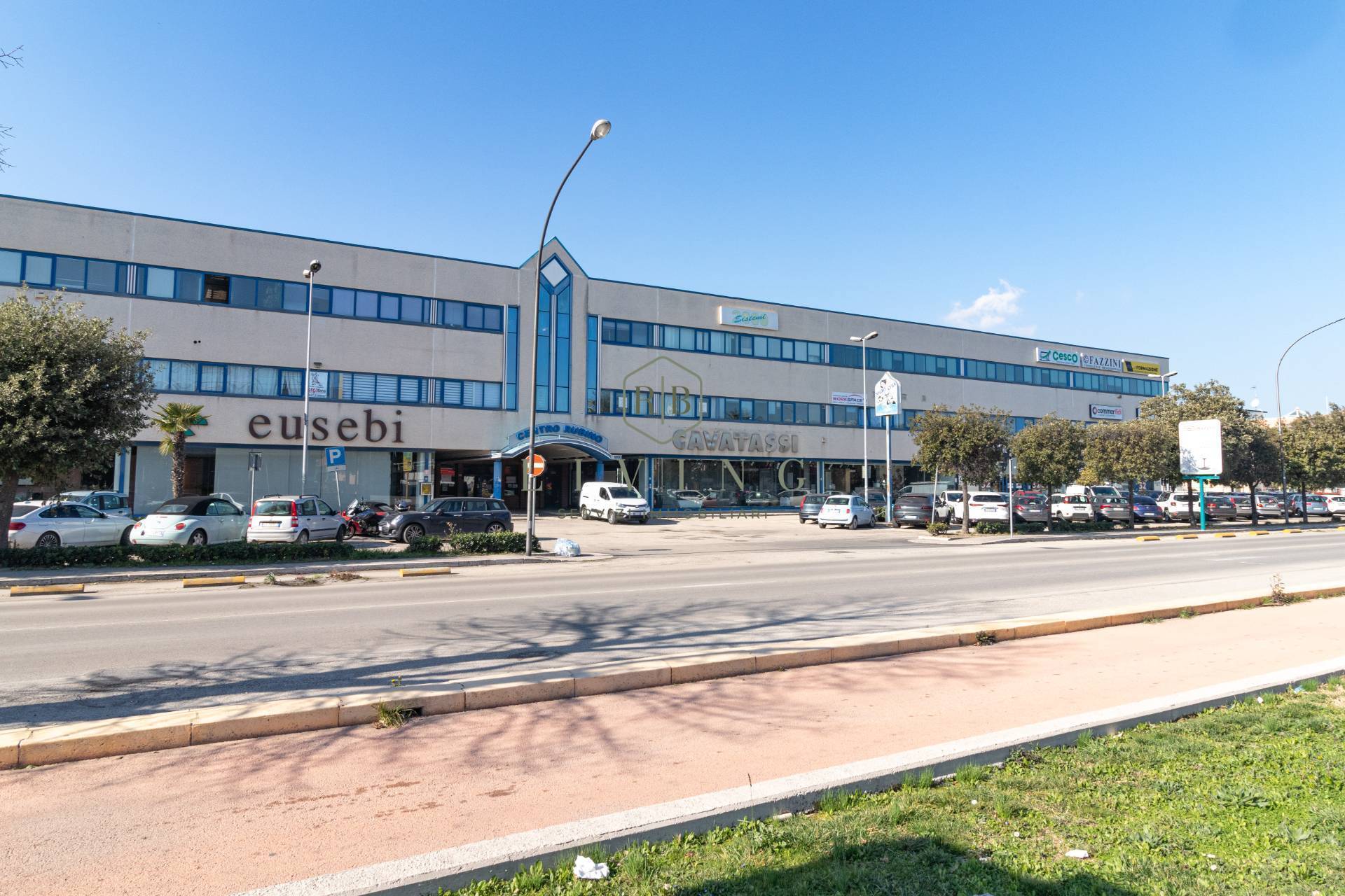 Studio/Ufficio in vendita a San Benedetto del Tronto, Porto d'Ascoli