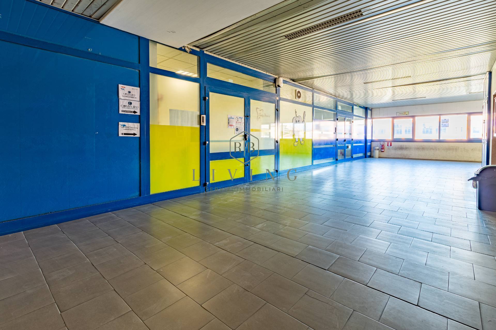 Studio/Ufficio in vendita a San Benedetto del Tronto, Porto d'Ascoli