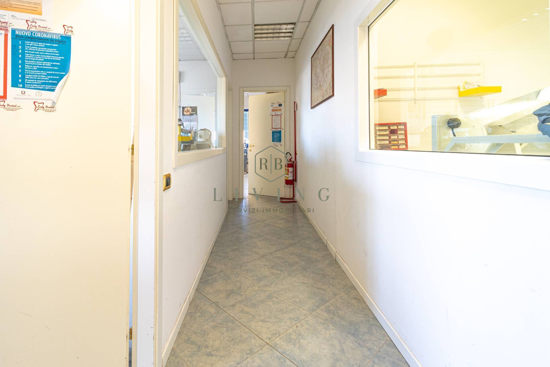 Studio/Ufficio in vendita a San Benedetto del Tronto, Porto d'Ascoli