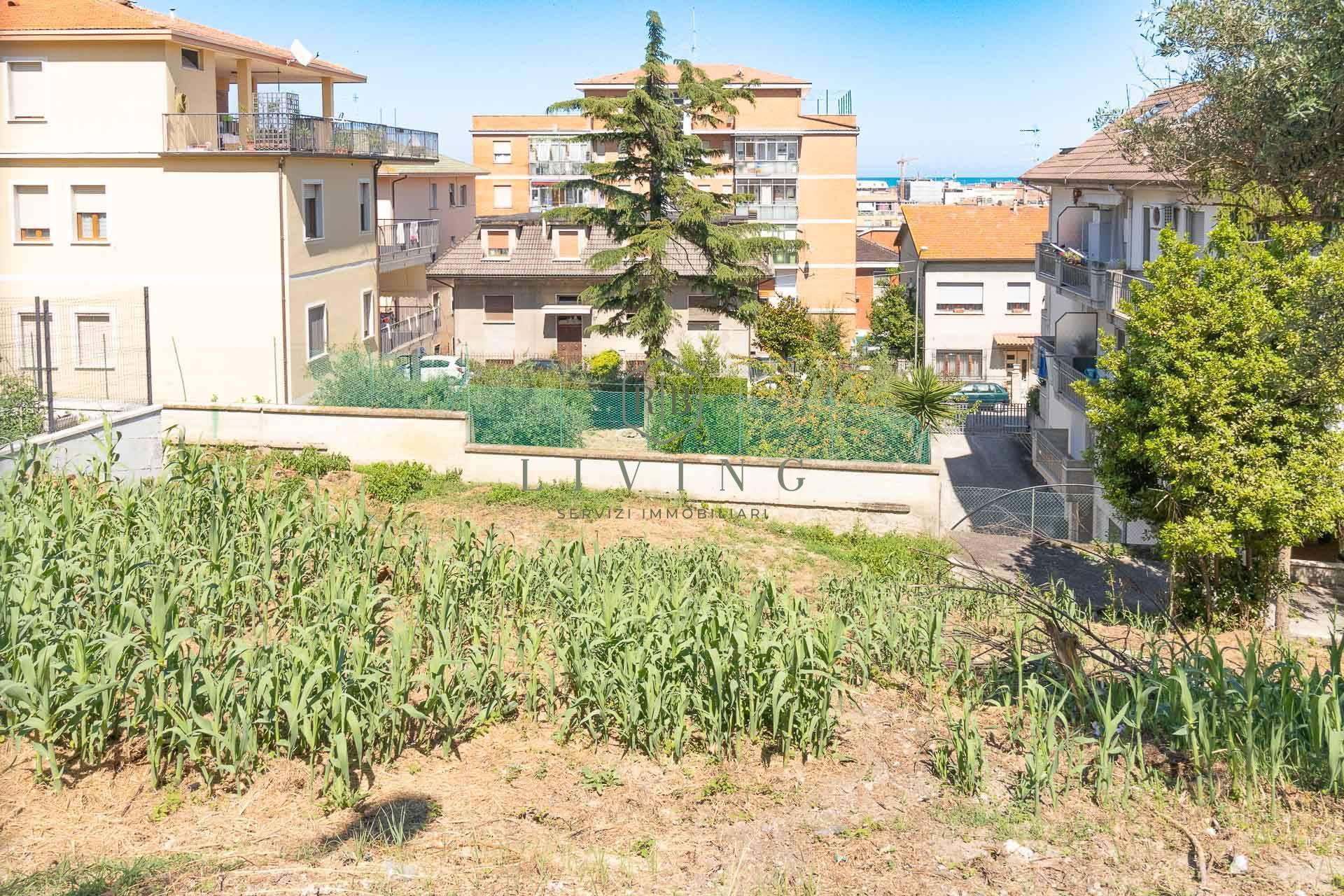 Terreno edificabile in vendita a San Benedetto del Tronto, Paese alto