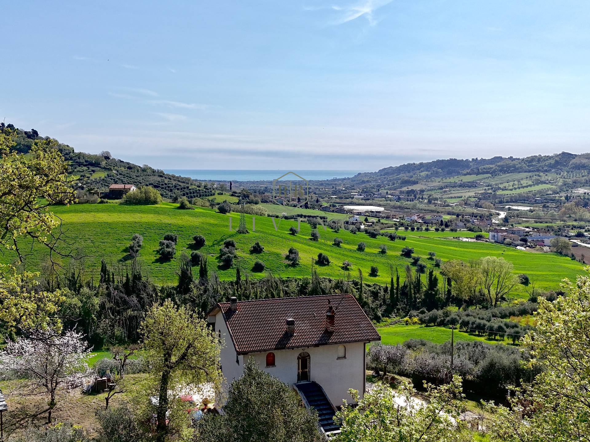 Rustico in vendita a Massignano, Villa Santi