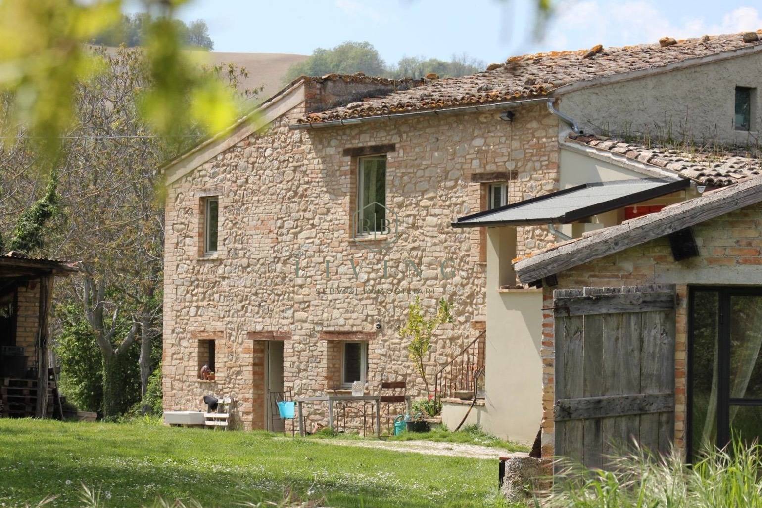 Rustico in vendita a Castignano, Campagna