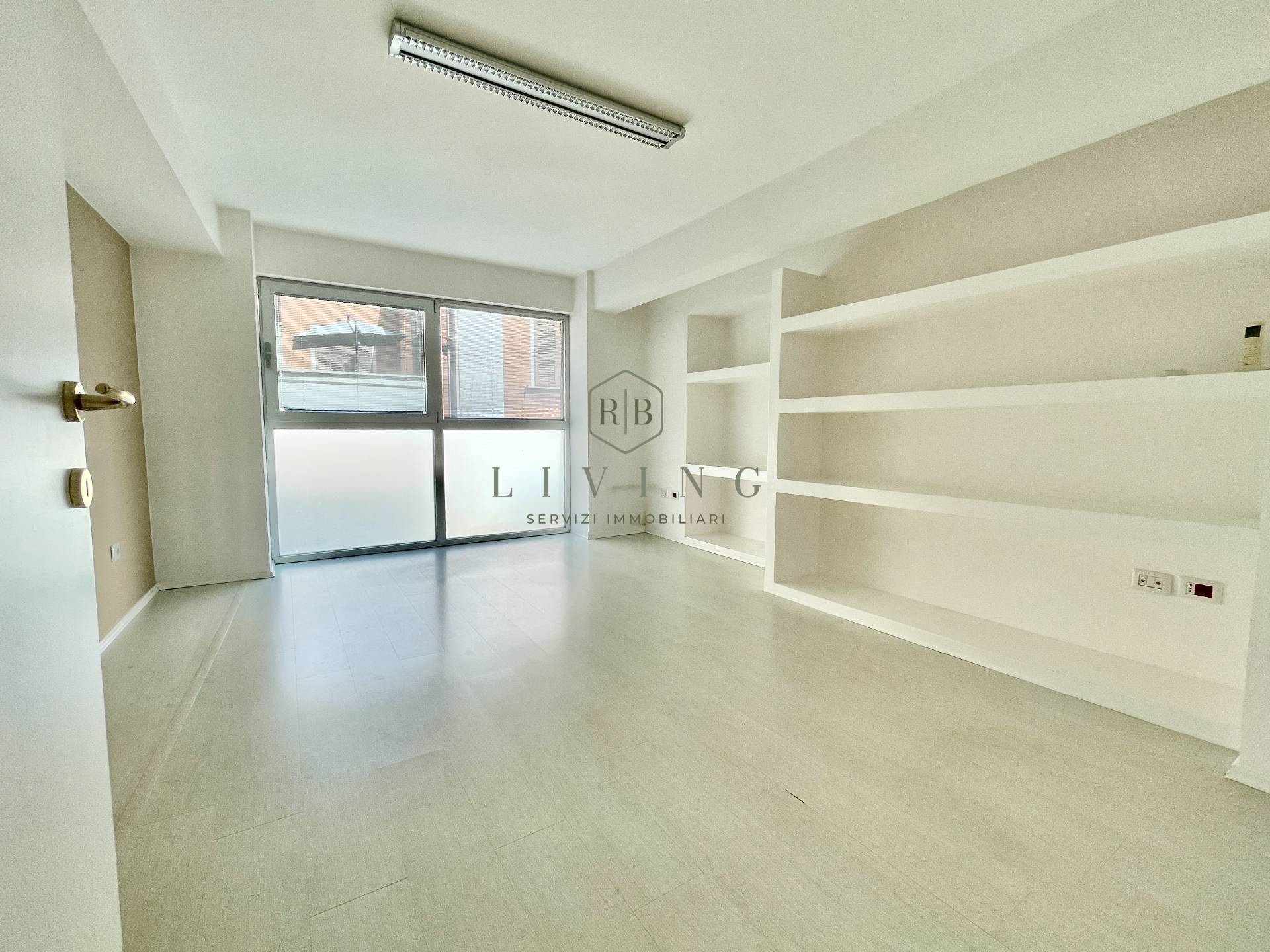 Studio/Ufficio in vendita a San Benedetto del Tronto, Centralissima