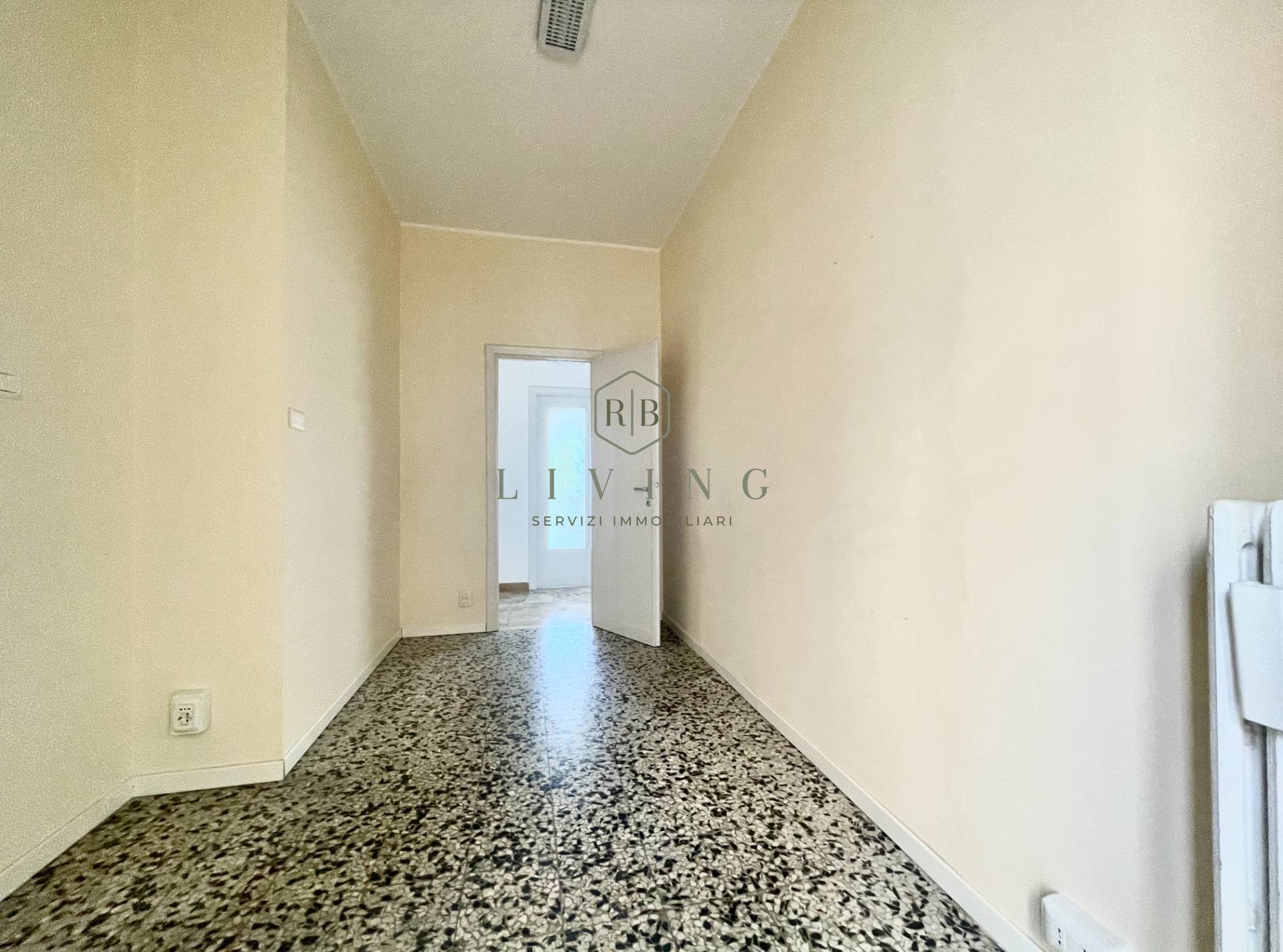 Studio/Ufficio in affitto a San Benedetto del Tronto, Centrale sud
