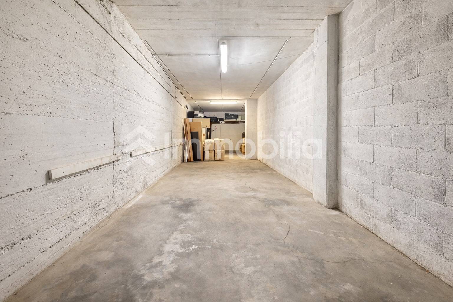 Box o garage in vendita a Borgaro Torinese