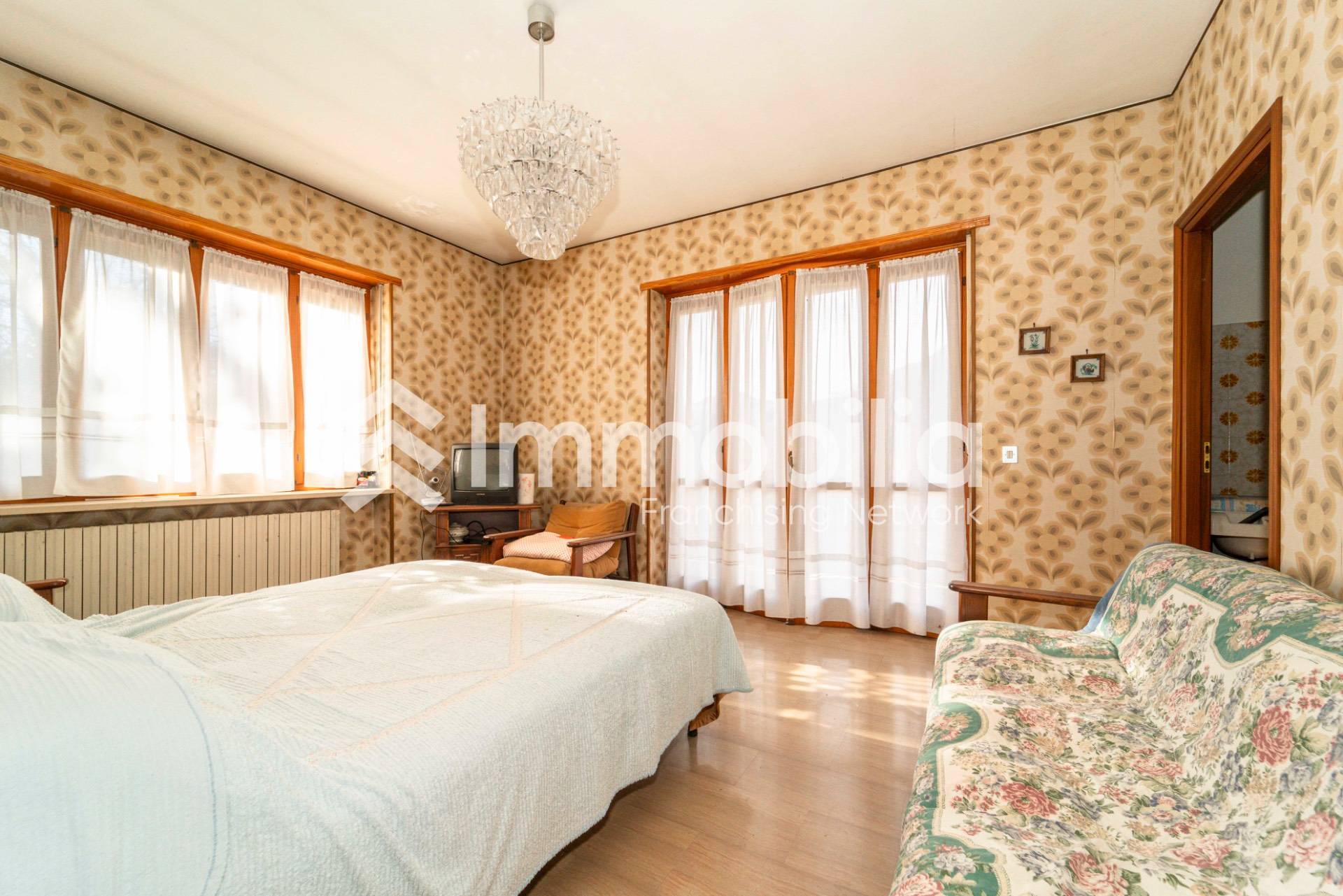 Villa in vendita a Villar Perosa