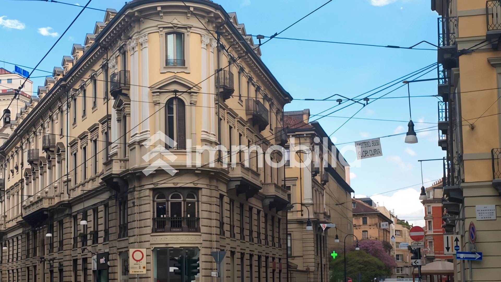 Locale commerciale in vendita a Torino, Centro