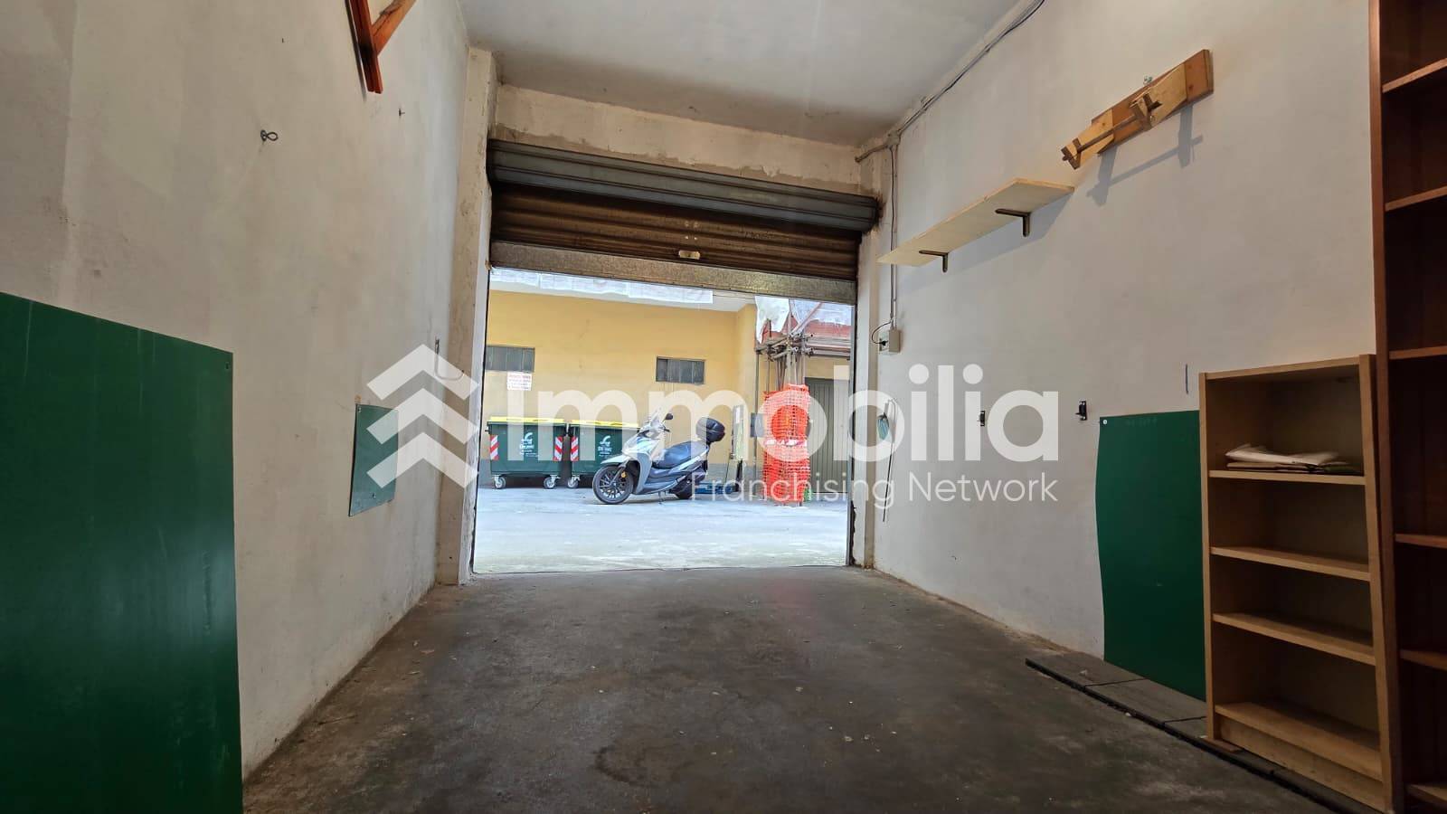 Box o garage in vendita a Torino