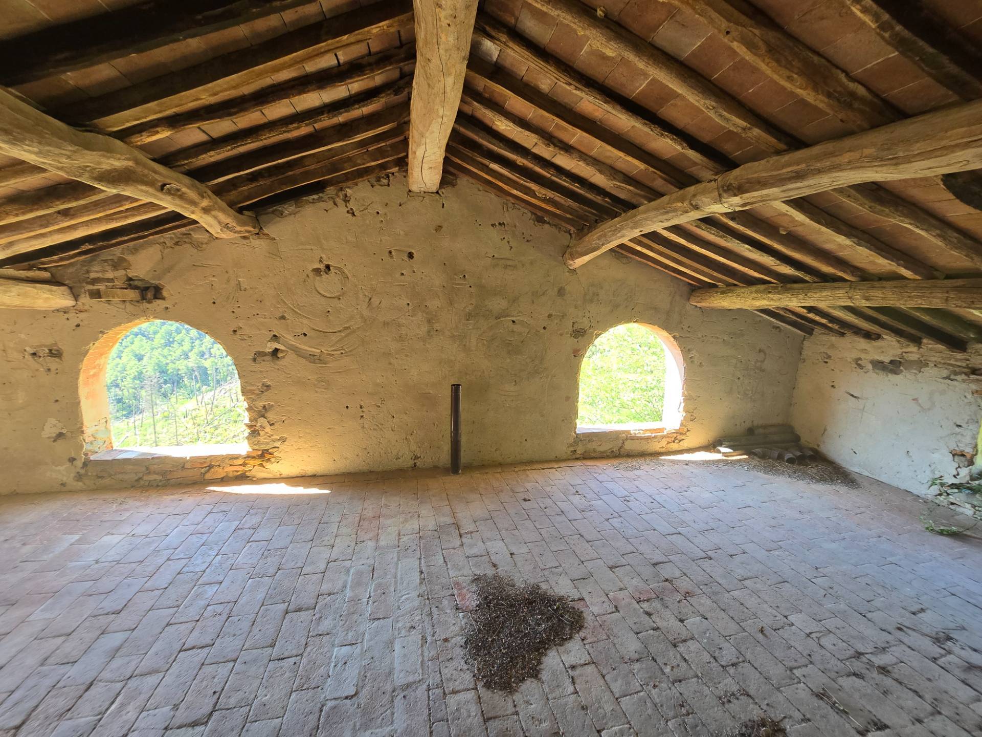 Rustico in vendita a Calci, Santa Lucia