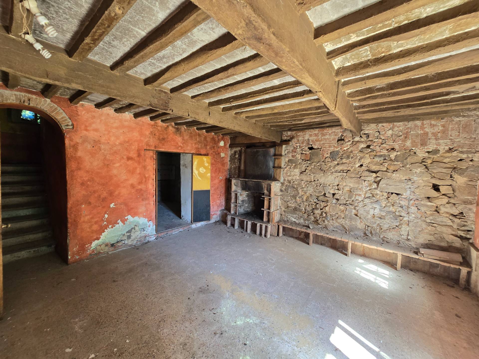 Rustico in vendita a Calci, Santa Lucia