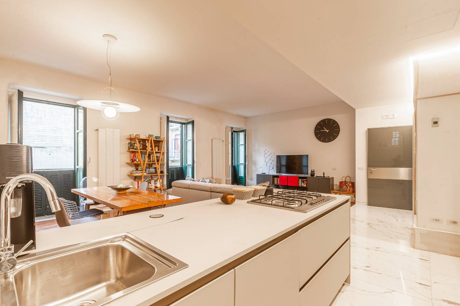 Casa indipendente in vendita a Salerno, Centro