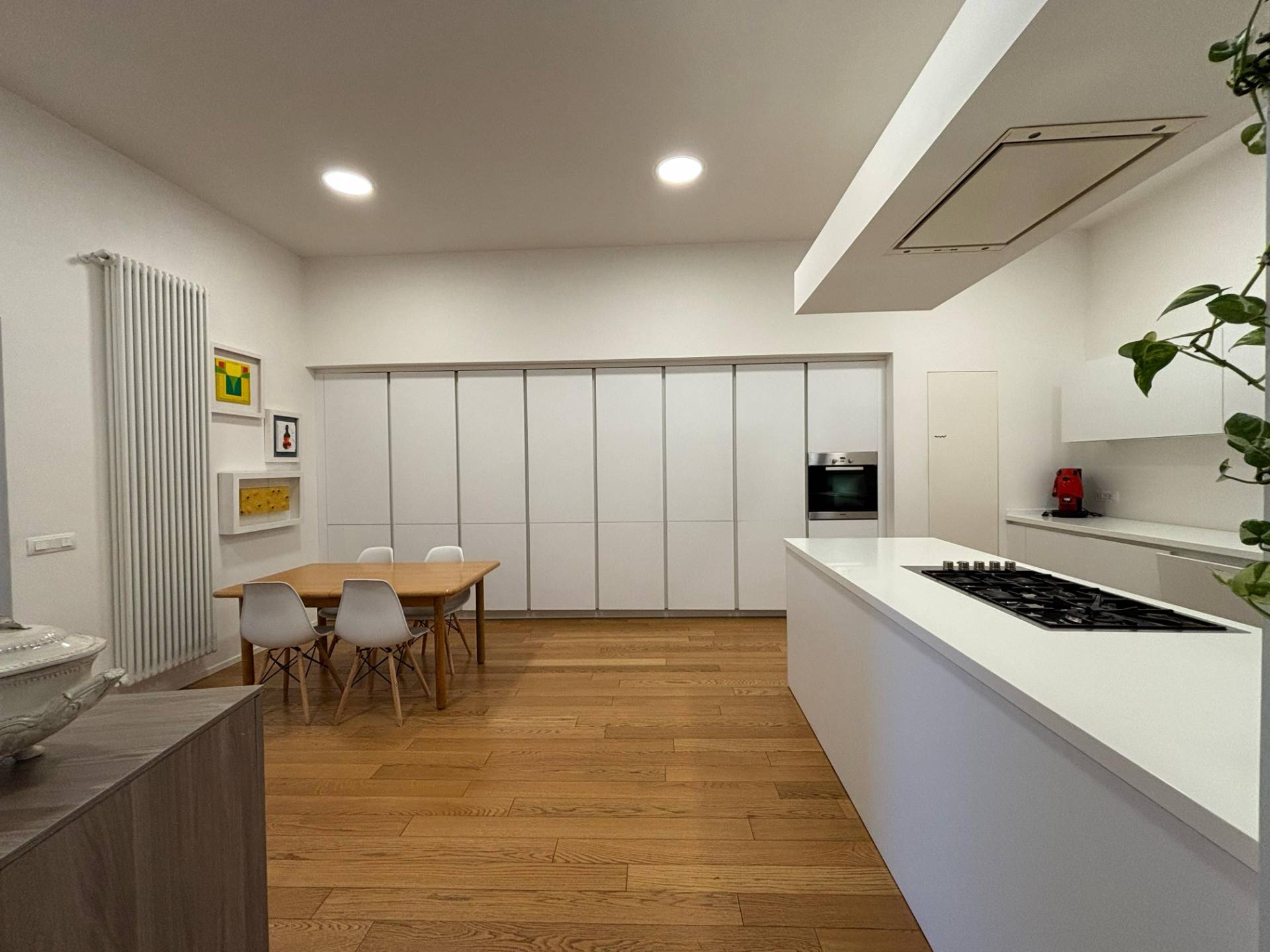 Appartamento in vendita a Salerno, Centro