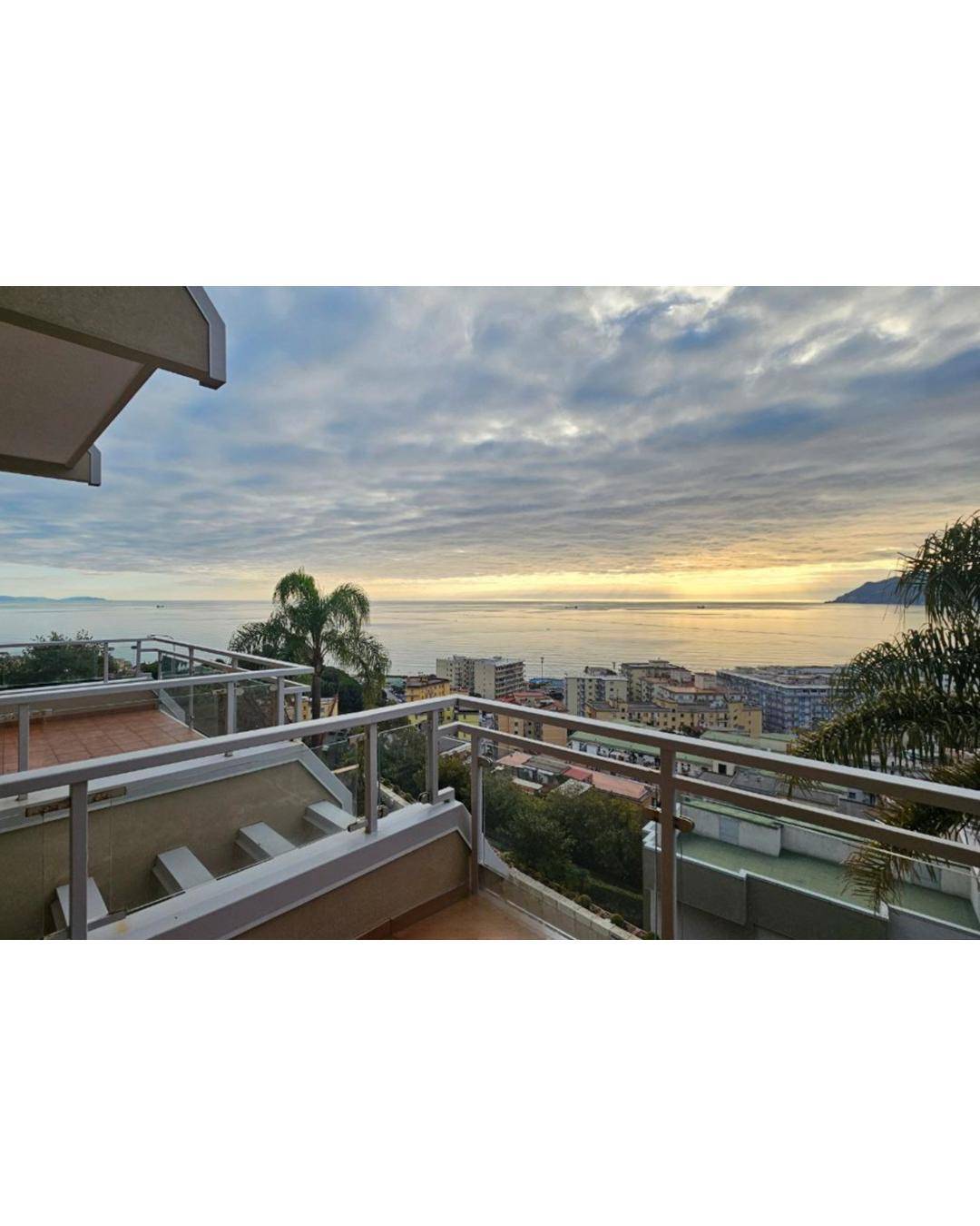 Casa semi indipendente in affitto a Salerno, TORRIONE