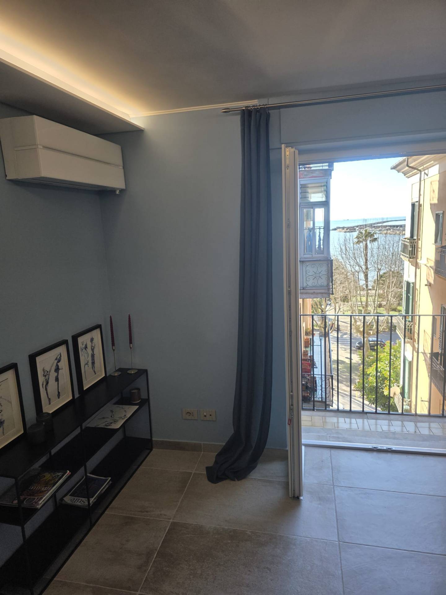 Appartamento in vendita a Salerno, Centro Storico